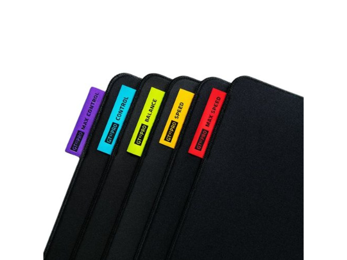 Razer Gigantus V2 Pro Balance 巨甲蟲 大型平衡型電競滑鼠墊 RZ02-05490600-R3M1